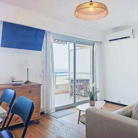 Apartment Le Grand Large-6 By Interhome Le Lavandou