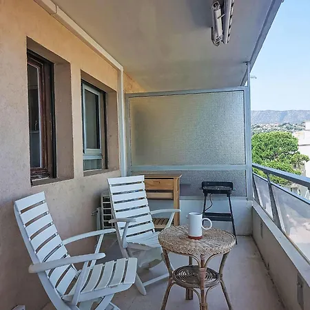 Apartment Le Grand Large-6 By Interhome Le Lavandou